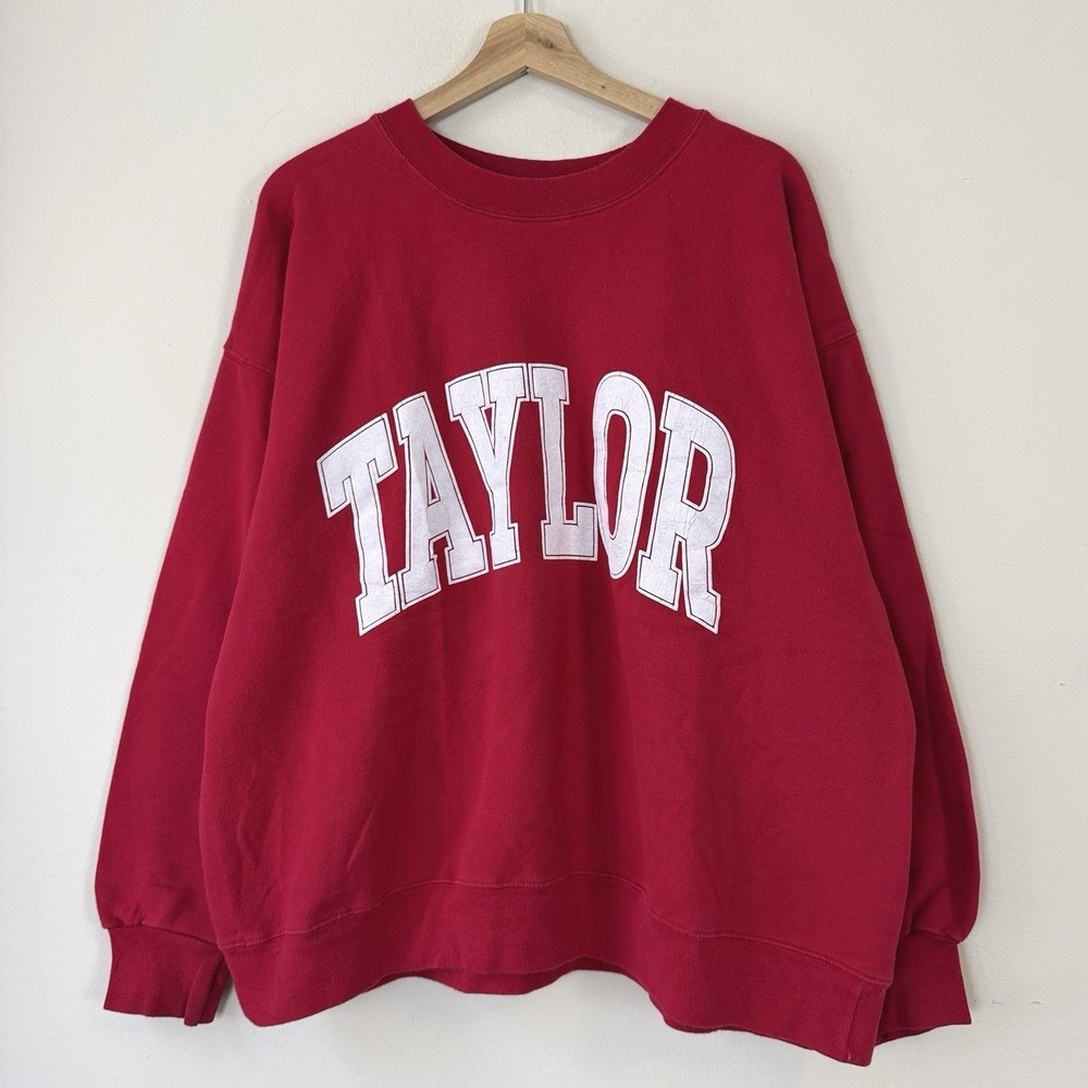 The Bar Taylor Varsity Women's Red Sweatshirt - XL